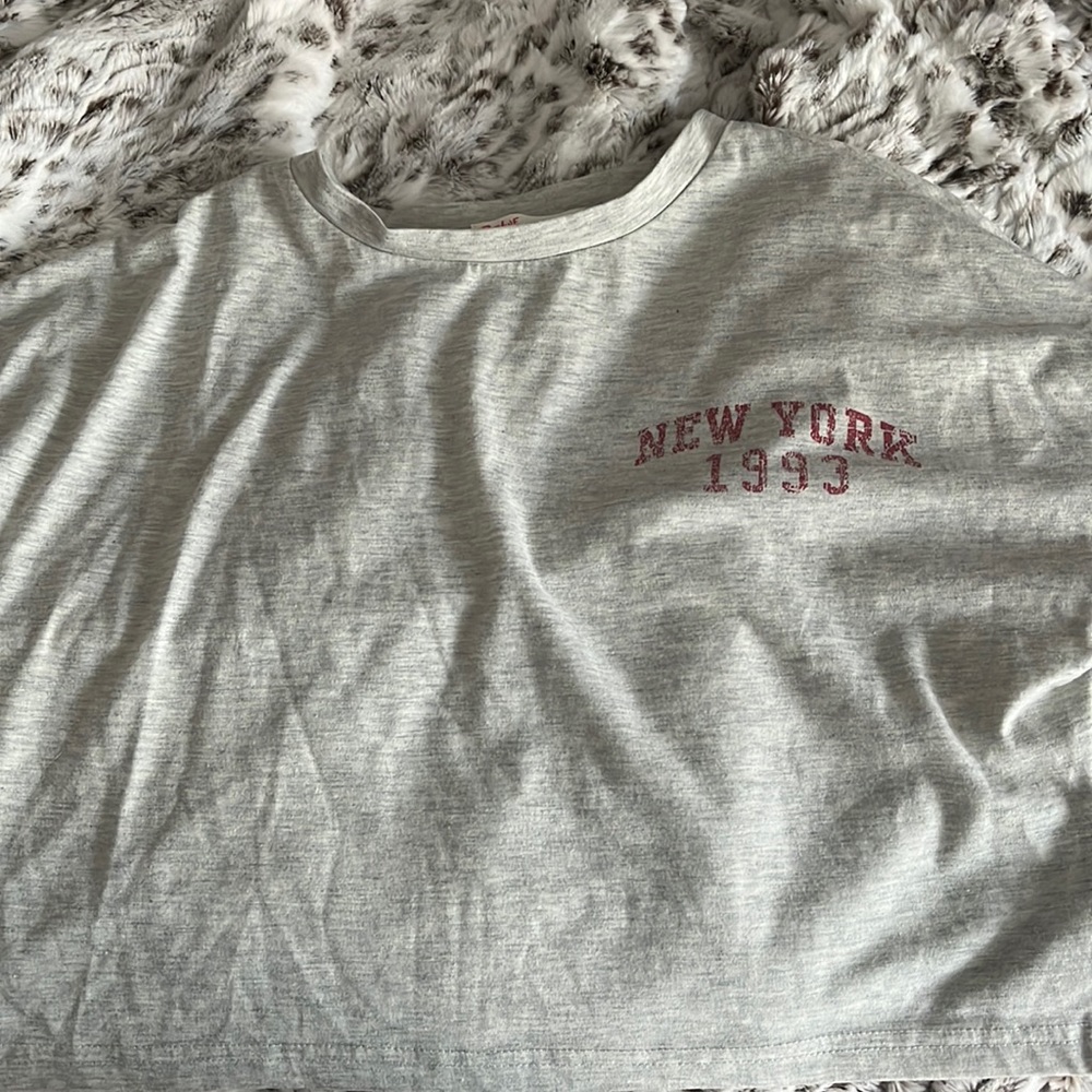 Grey shirt with “New York” printed on it NEVER WORN